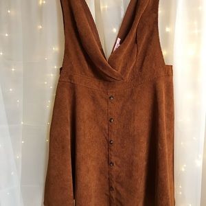 Vintage pinafore style dress